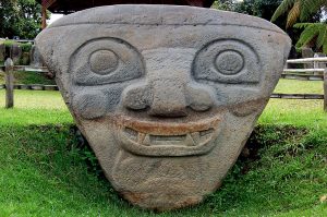 rejser til colombia, UNESCO, skulptur